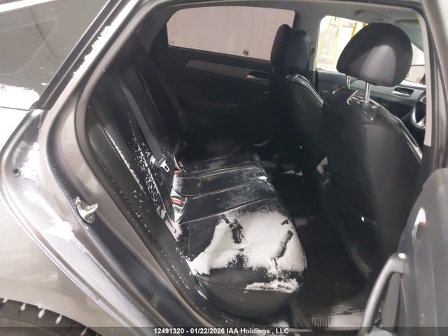 5NPE34AF7JH725655 Hyundai SONATA GLS