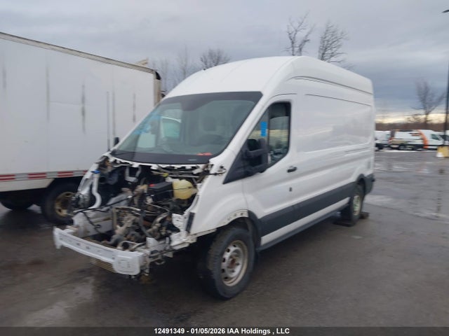 1FTBW2XG1HKB44811 Ford T-350