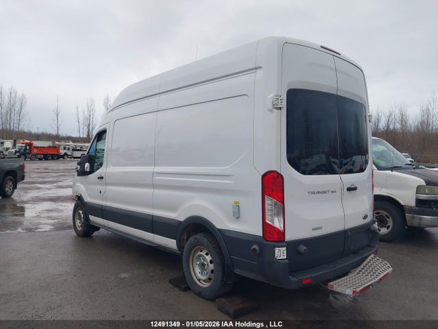 1FTBW2XG1HKB44811 Ford T-350