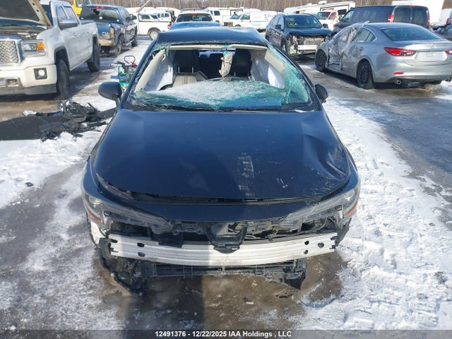 12491376 :رقم المزاد ، JTDBAMDE2MJ025954 vin ، 2021 Toyota Corolla مزاد بيع