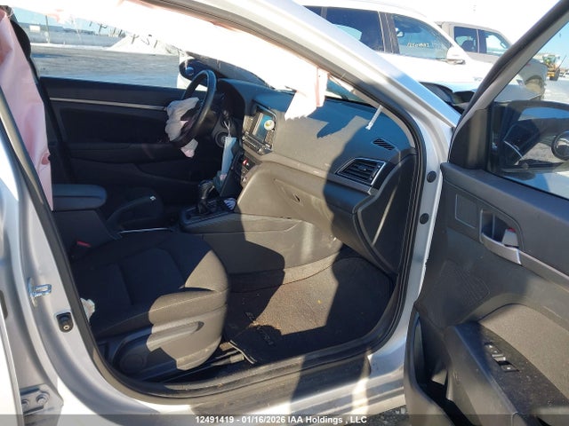 KMHD84LF2JU479495 Hyundai ELANTRA GL