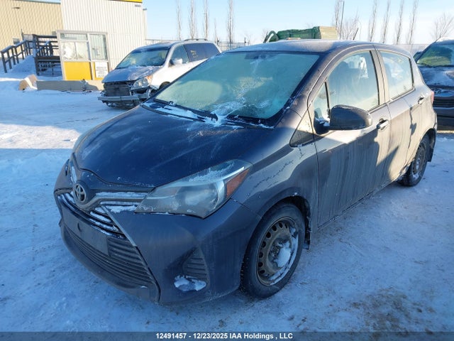 VNKKTUD3XFA054248 Toyota YARIS LE