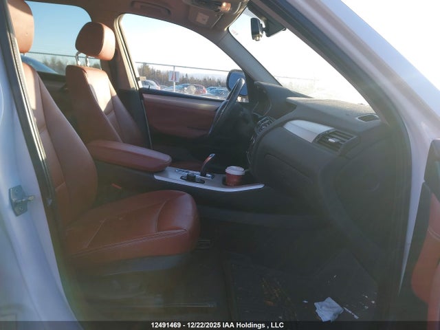 5UXWX9C53E0D21895 BMW X3 Xdrive28i