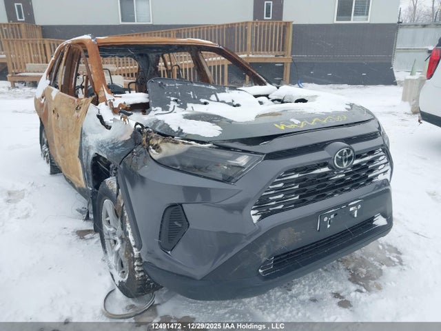 2T3R1RFV3RC450389 Toyota Rav4 Xle