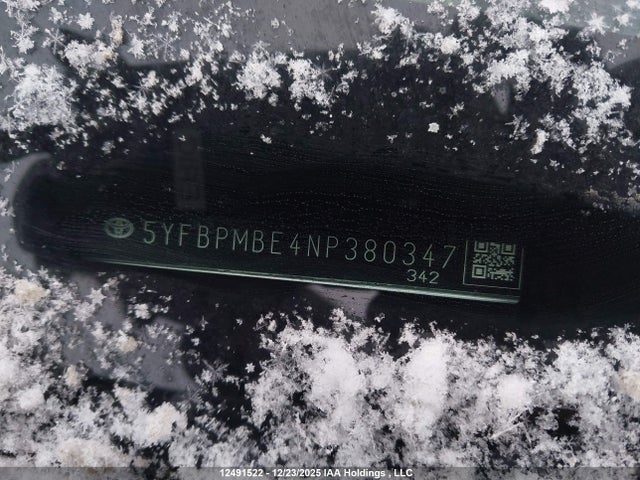 12491522 :رقم المزاد ، 5YFBPMBE4NP380347 vin ، 2022 Toyota Corolla مزاد بيع