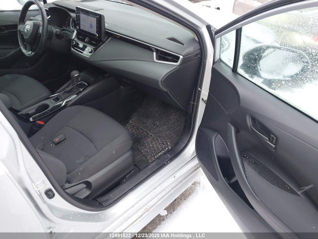 12491522 :رقم المزاد ، 5YFBPMBE4NP380347 vin ، 2022 Toyota Corolla مزاد بيع
