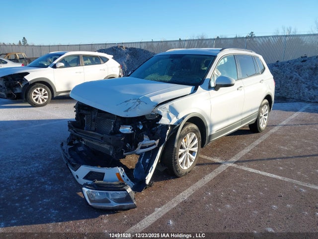 3VV0B7AX2KM148294 Volkswagen Tiguan Trendline