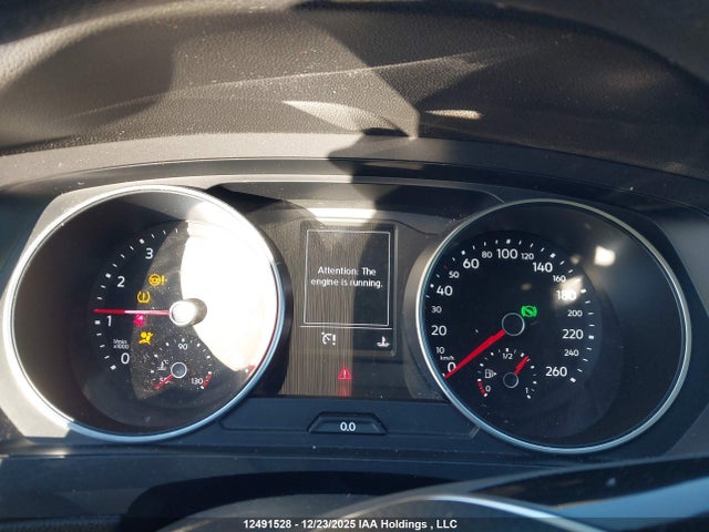 3VV0B7AX2KM148294 Volkswagen Tiguan Trendline