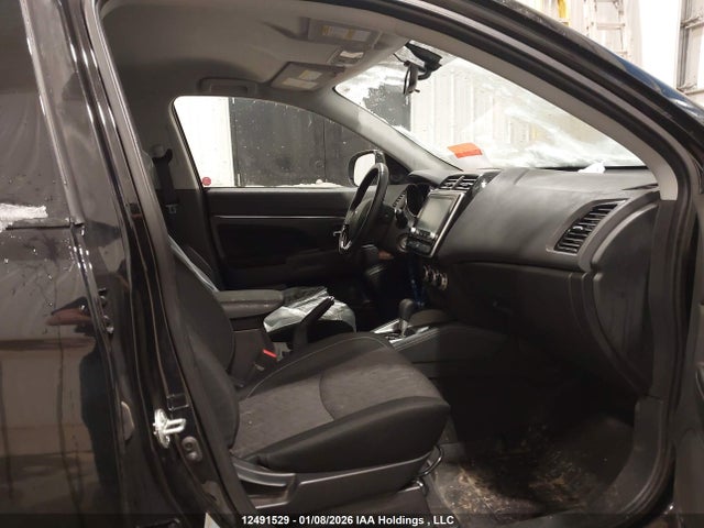 JA4AJVAW8PU605009 Mitsubishi RVR