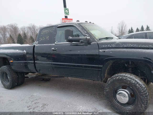 12491572 :رقم المزاد ، 3B7MF33D1VM563174 vin ، 1997 Dodge Ram 3500 مزاد بيع