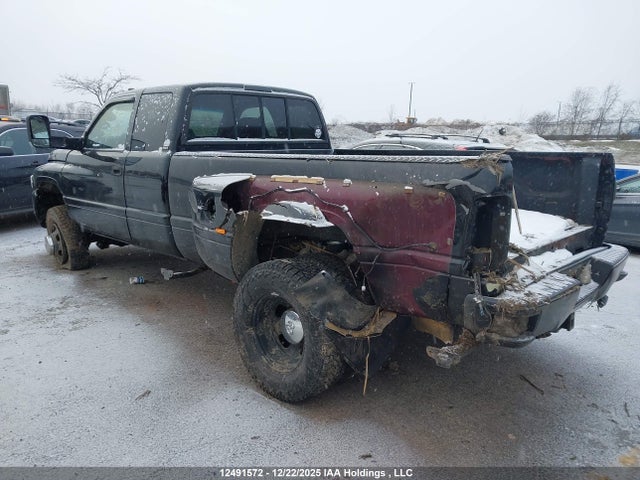 12491572 :رقم المزاد ، 3B7MF33D1VM563174 vin ، 1997 Dodge Ram 3500 مزاد بيع
