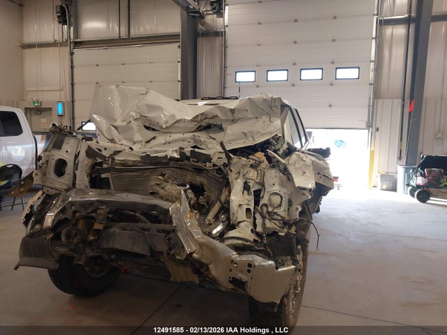 1GT49TE70RF245633 GMC Sierra K3500 Sle