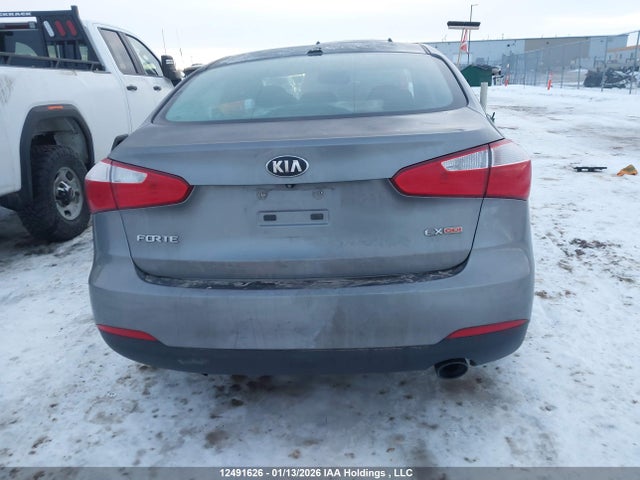 KNAFX4A8XF5305094 KIA Forte 2.0l Ex/ex