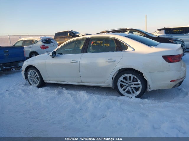 WAUCNAF45JA138267 Audi A4 Technik