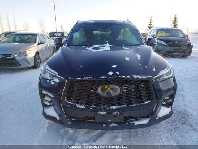 3PCAJ5FB6PF104592 Infiniti Qx50 Sport