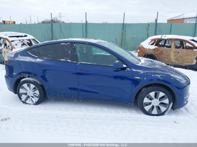 5YJYGDEE7MF088983 Tesla Model Y
