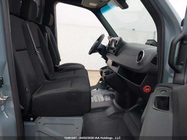 12491657 :رقم المزاد ، W1Y4KCHY8SP755507 vin ، 2025 Mercedes-benz Sprinter 2500 مزاد بيع