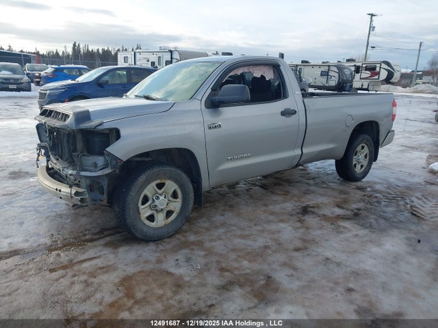 5TFPY5F14HX622141 Toyota Tundra Sr 5.7l V8