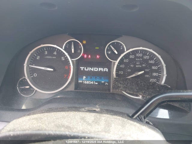 5TFPY5F14HX622141 Toyota Tundra Sr 5.7l V8