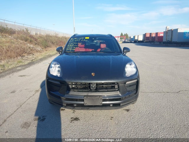 WP1AA2A57RLB01425 Porsche Macan T