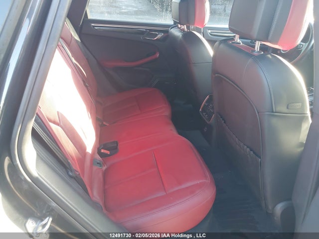 WP1AA2A57RLB01425 Porsche Macan T