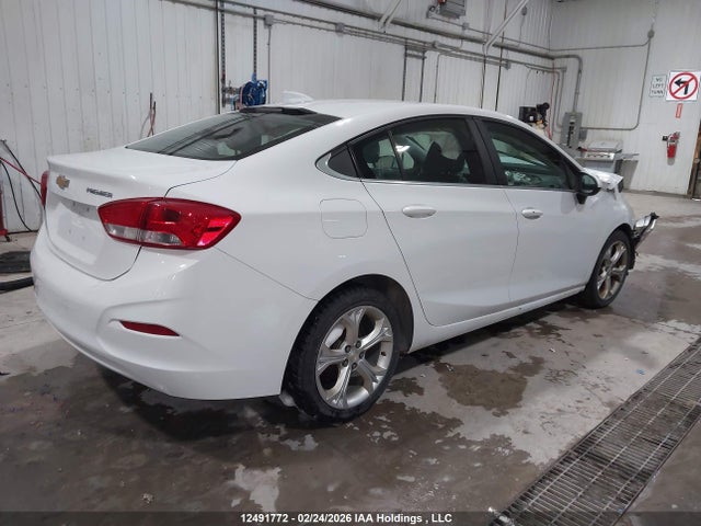 1G1BF5SM9K7101769 Chevrolet Cruze Premier