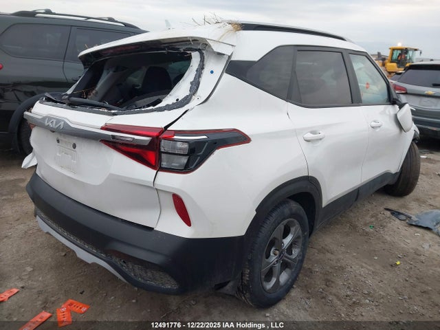 KNDEP2AA1N7323640 KIA Seltos Lx