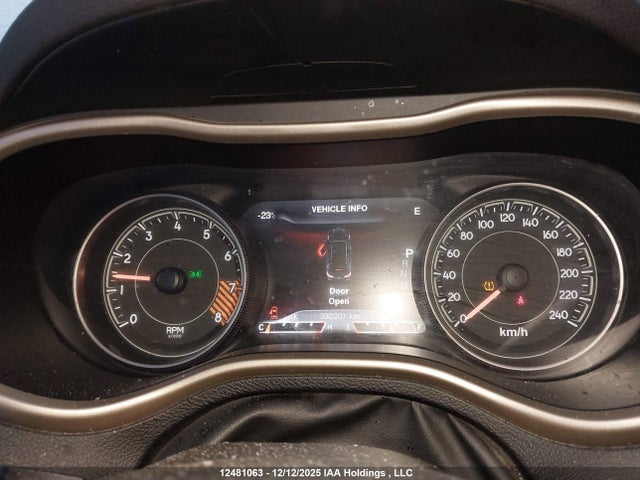 Jeep Cherokee 2014 1C4PJMDS3EW262632 Image 20