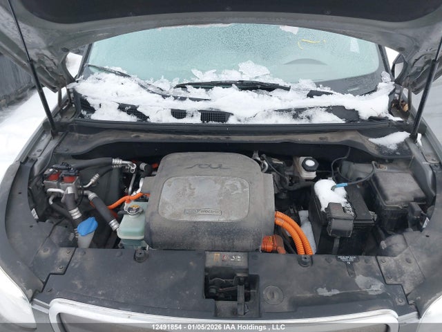 KNDJR3AE6K7037828 KIA Soul Ev Luxury