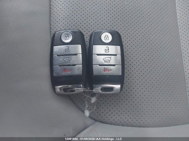 KNDJR3AE6K7037828 KIA Soul Ev Luxury