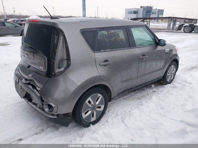 KNDJR3AE6K7037828 KIA Soul Ev Luxury