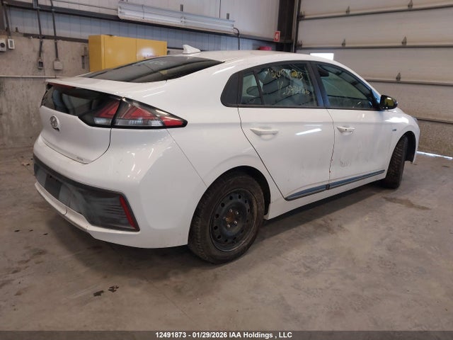 KMHC75LJ4LU073486 Hyundai Ioniq Electric Preferred