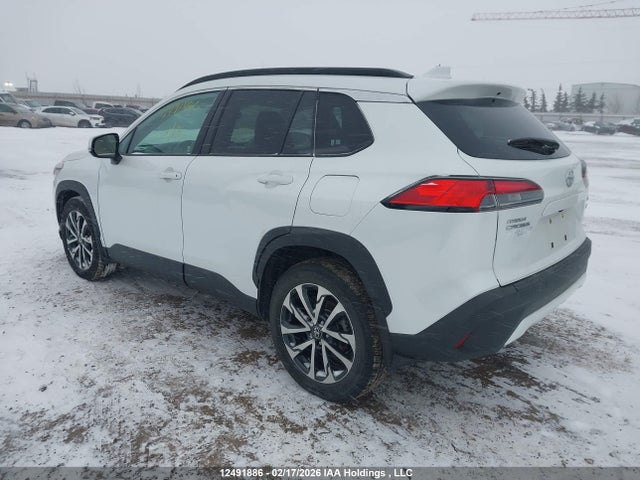 Toyota Corolla Cross Xle 2022 7MUDAABG1NV020976 Image 3