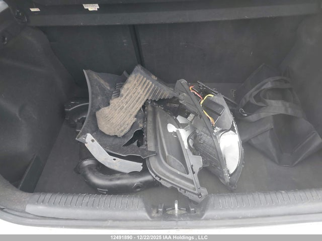KMHD25LHXEU176897 Hyundai Elantra
