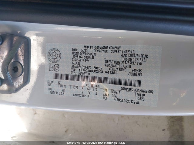 1FMCU0GXXGUA41352 Ford ESCAPE SE