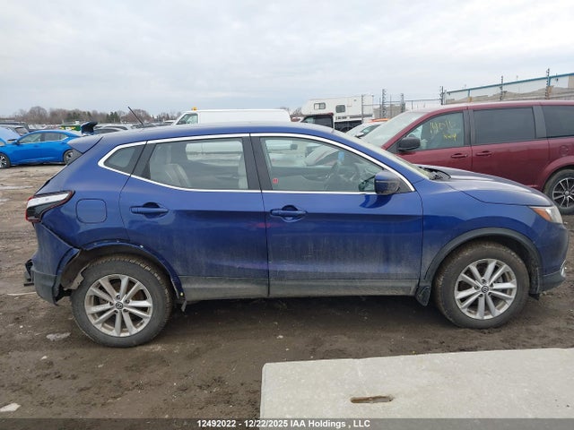 JN1BJ1CP1KW211098 Nissan Qashqai S 4dr2wd