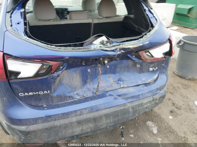 JN1BJ1CP1KW211098 Nissan Qashqai S 4dr2wd
