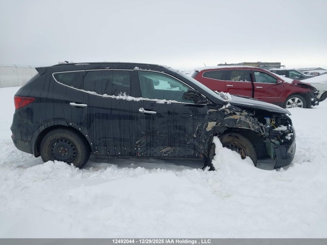 5XYZUDLB7HG472301 Hyundai SANTA FE SPORT