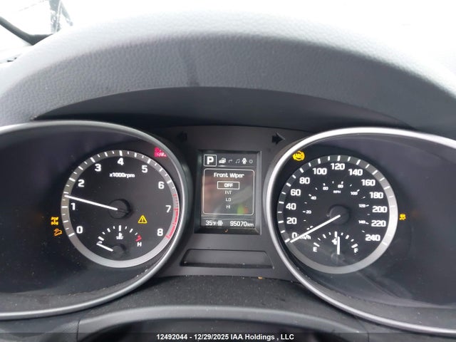 5XYZUDLB7HG472301 Hyundai SANTA FE SPORT