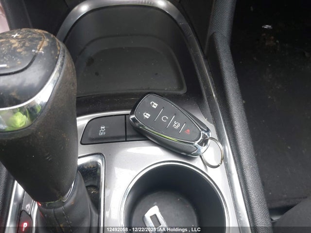 1G1ZD5ST1KF179027 Chevrolet MALIBU LT