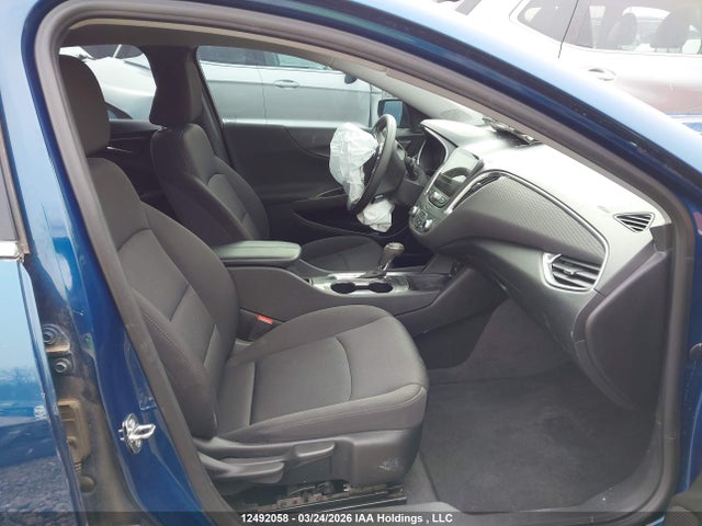 1G1ZD5ST1KF179027 Chevrolet MALIBU LT