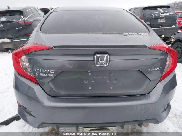 2HGFC2F81KH030215 Honda Civic Sport