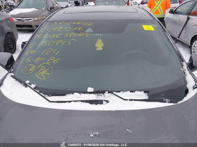 2HGFC2F81KH030215 Honda Civic Sport