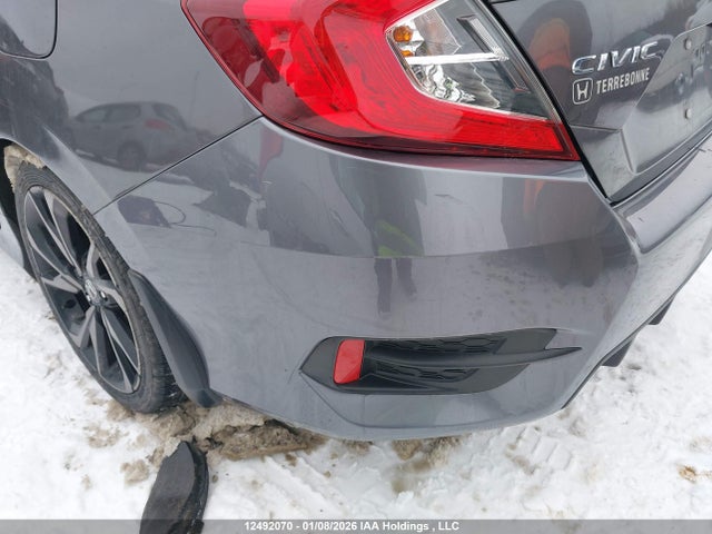 2HGFC2F81KH030215 Honda Civic Sport