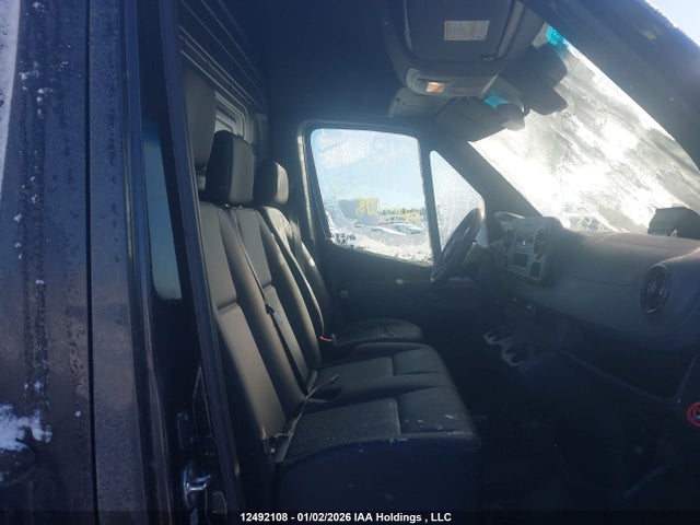 2025 Mercedes-benz Sprinter 2500 Standard Roof 4-cyl Diesel მანქანა იყიდება აუქციონზე, vin: W1Y4KBHY6SP830943, აუქციონის ნომერი: 12492108