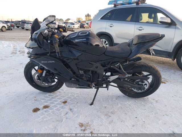 ML5ZXCP15SDA35774 Kawasaki Zx400 P