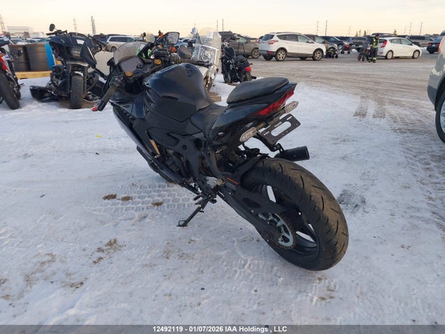 ML5ZXCP15SDA35774 Kawasaki Zx400 P