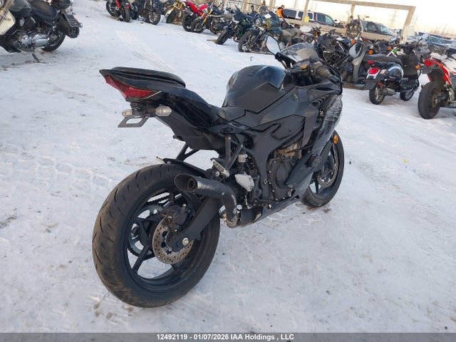 ML5ZXCP15SDA35774 Kawasaki Zx400 P
