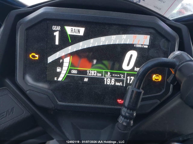 ML5ZXCP15SDA35774 Kawasaki Zx400 P