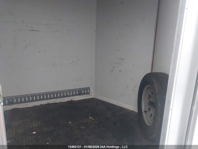 5NHUHA223JW077326 Hauler Trailer